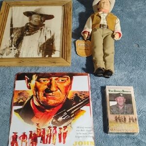 John Wayne Collectible Set